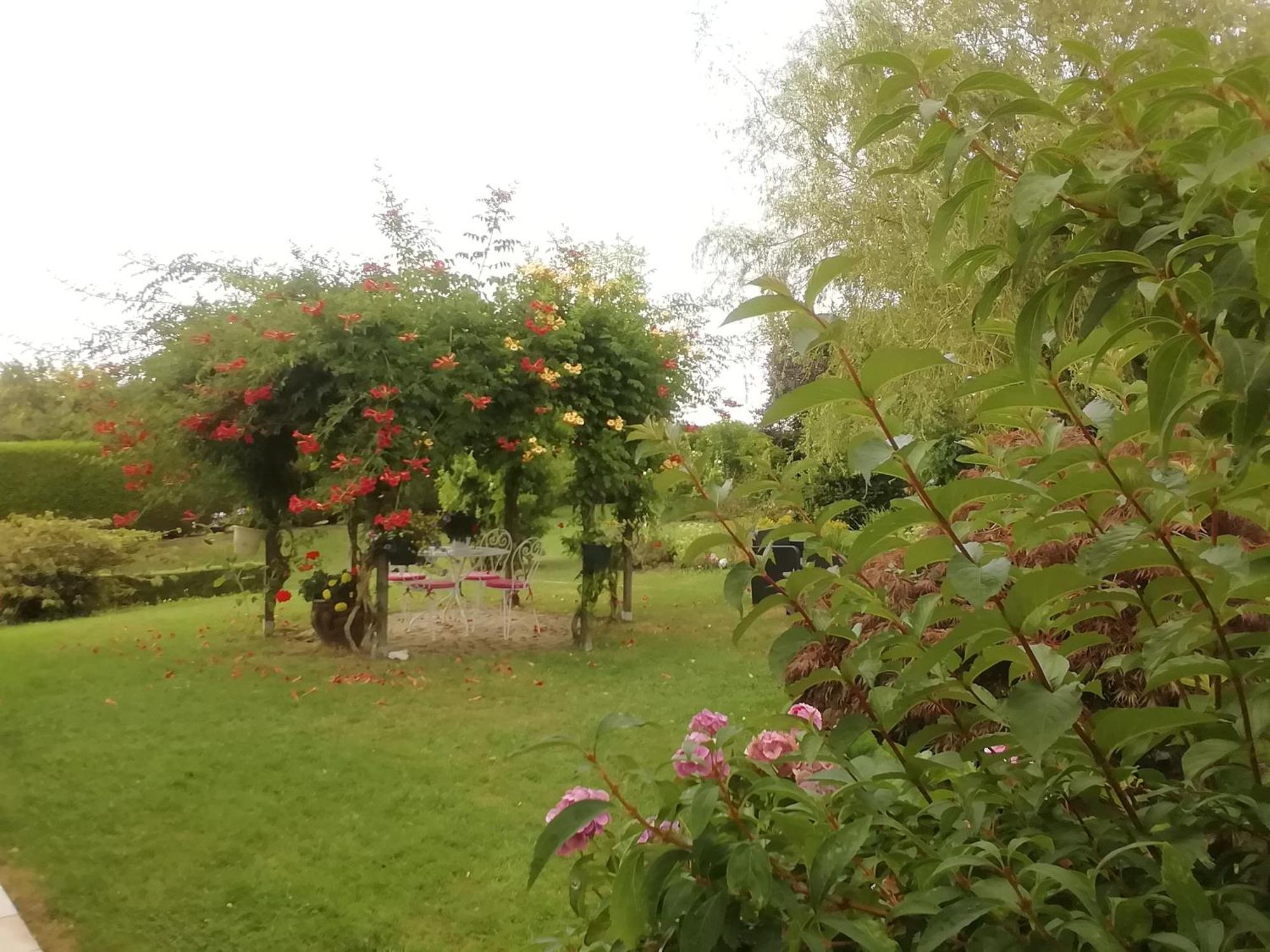 Beaumont-les-Autels La Maison De Marie מראה חיצוני תמונה